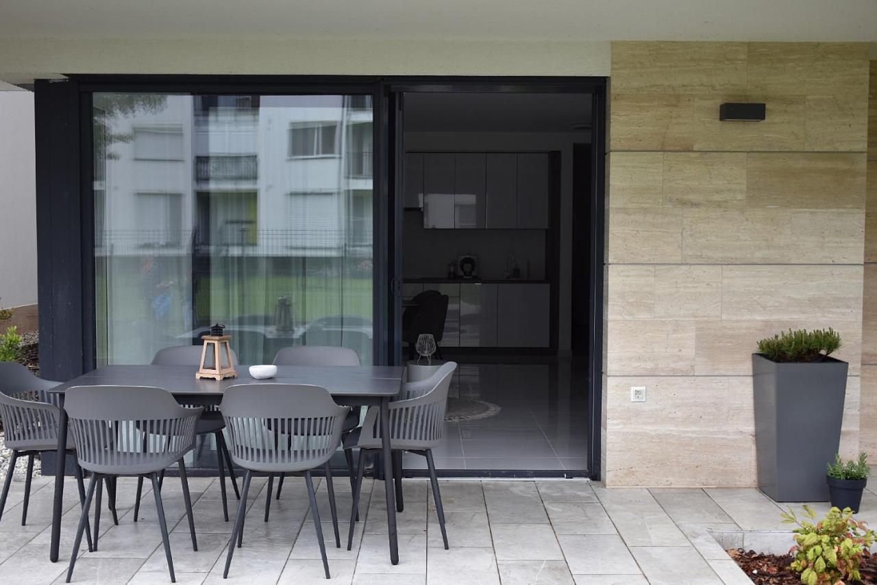 Limerence Apartments Шиофок Экстерьер фото