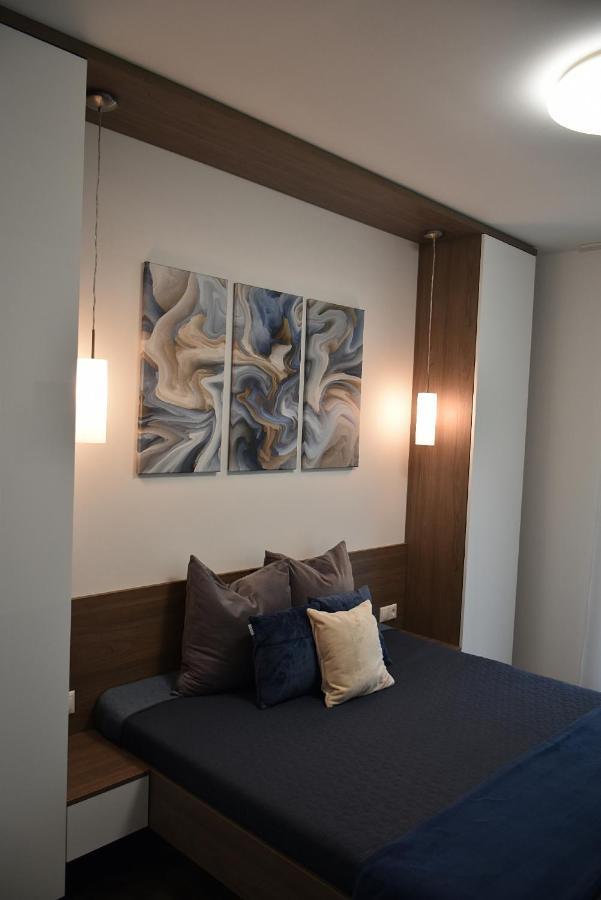 Limerence Apartments Шиофок Экстерьер фото